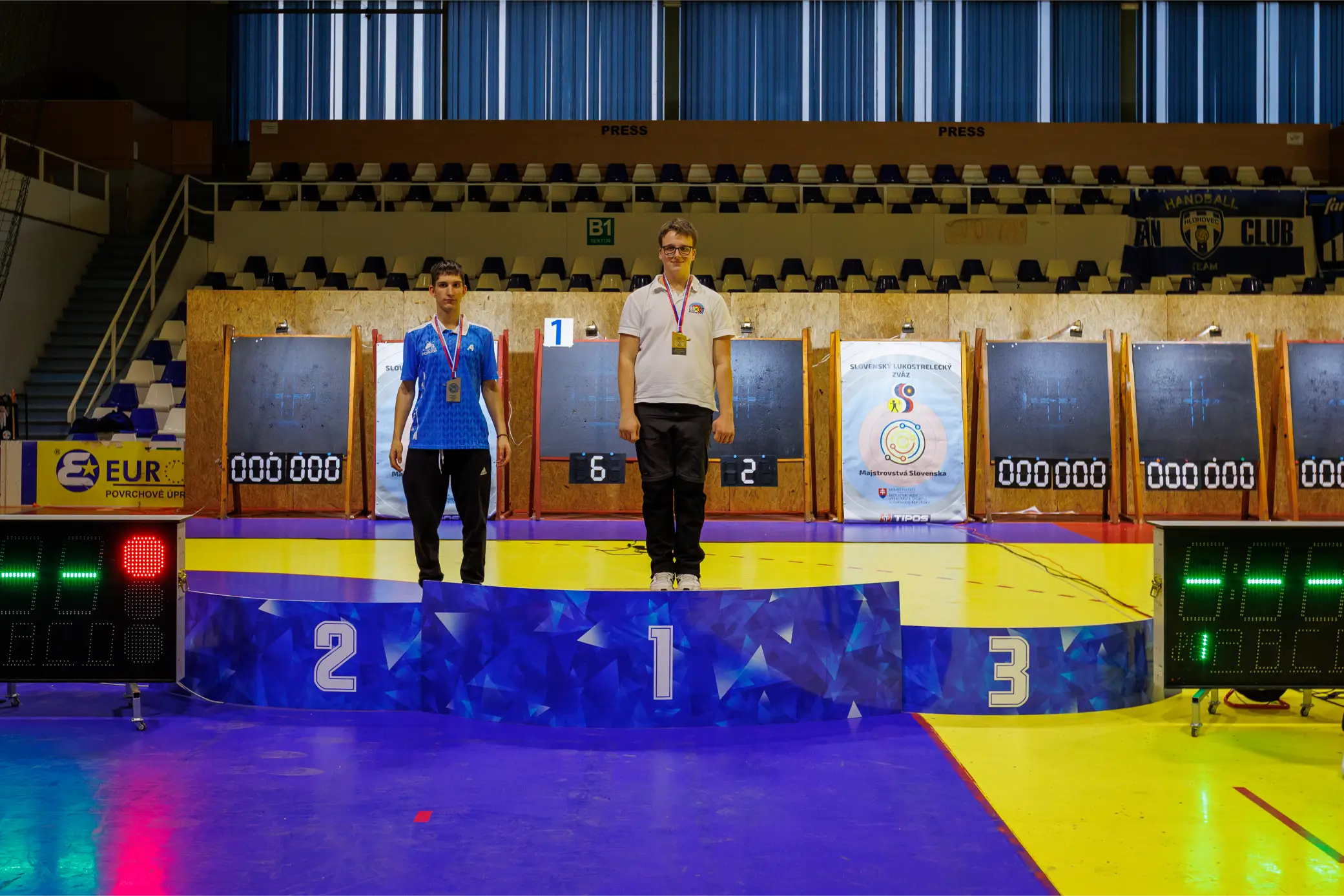 20250309 1752 3x1a9110