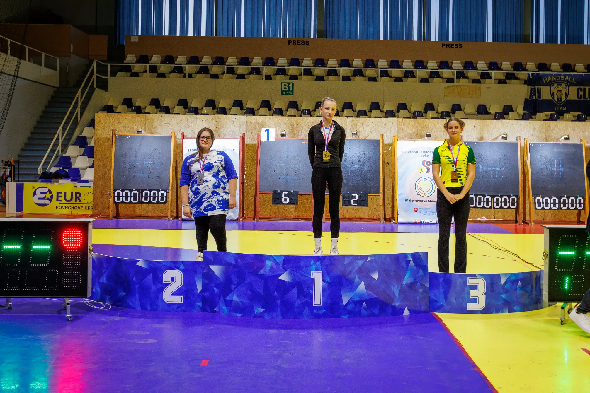 20250309 1754 3x1a9117