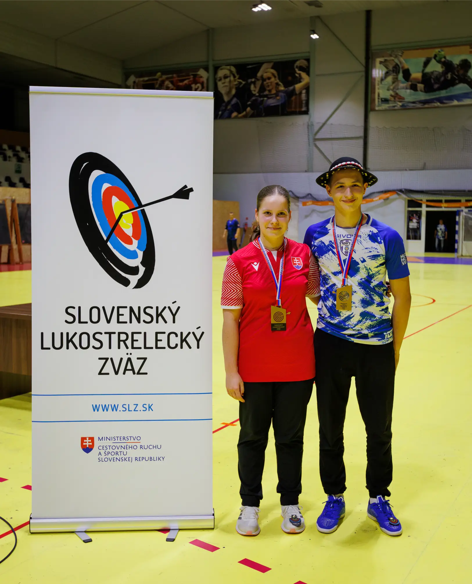 20250309 1813 3x1a9190